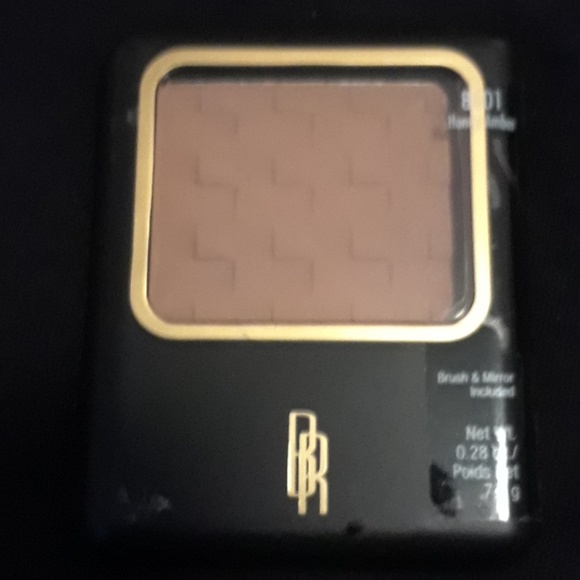 Black Radiance Other - NEW🌻🌻🌻Press powder Black Radiance Other - NEW🌻🌻🌻Press powder